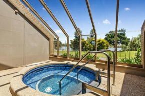 Lakeside Country Club, Numurkah